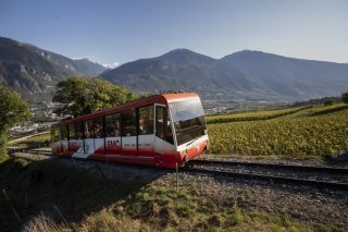 Le funiculaire Sierre-Montana-Crans (SMC)